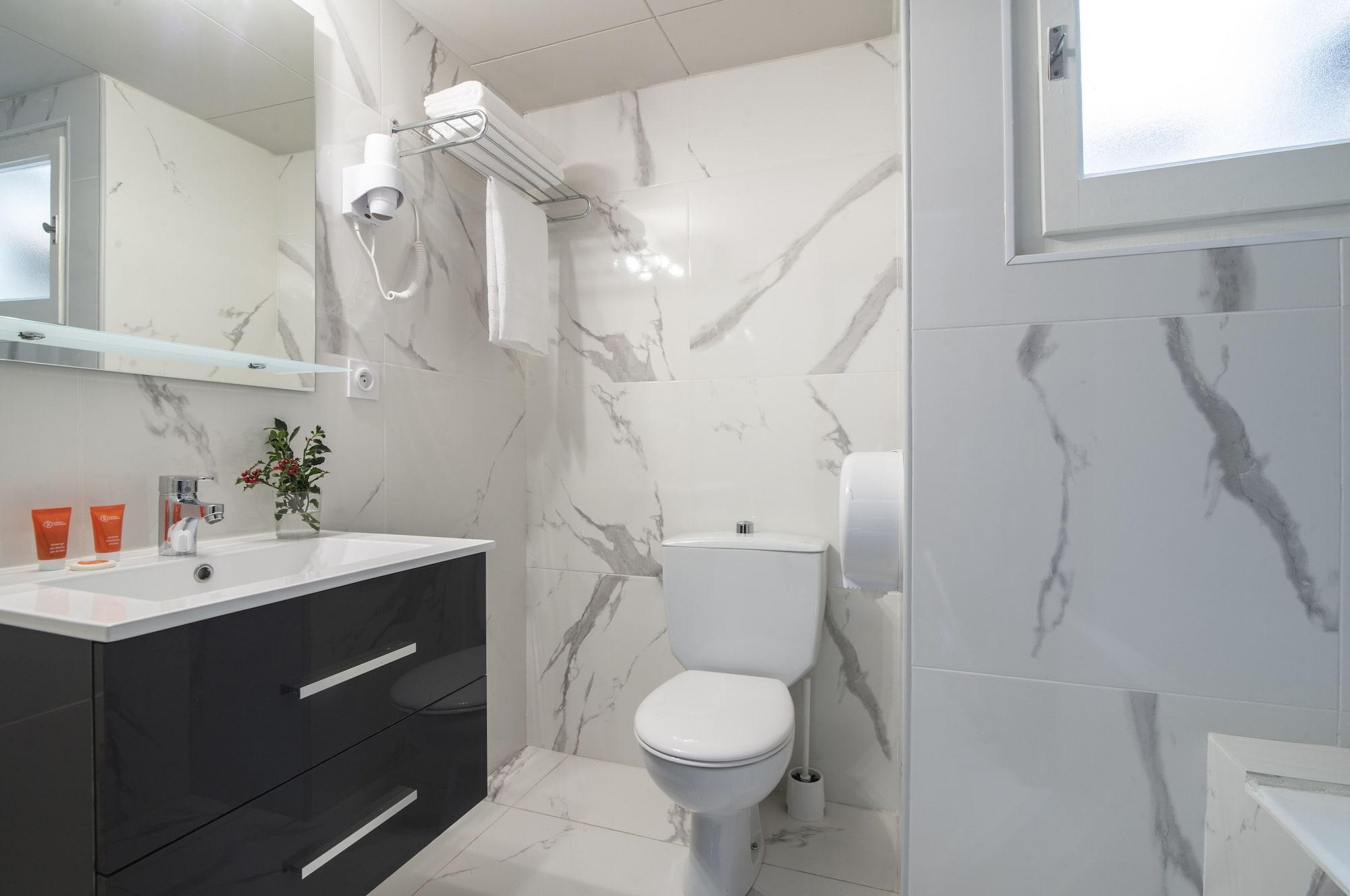 Hotel Austria By Pierre & 3*